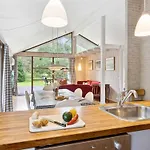 Holiday home Wilgrib - 400m From The Sea By Interhome Hojby